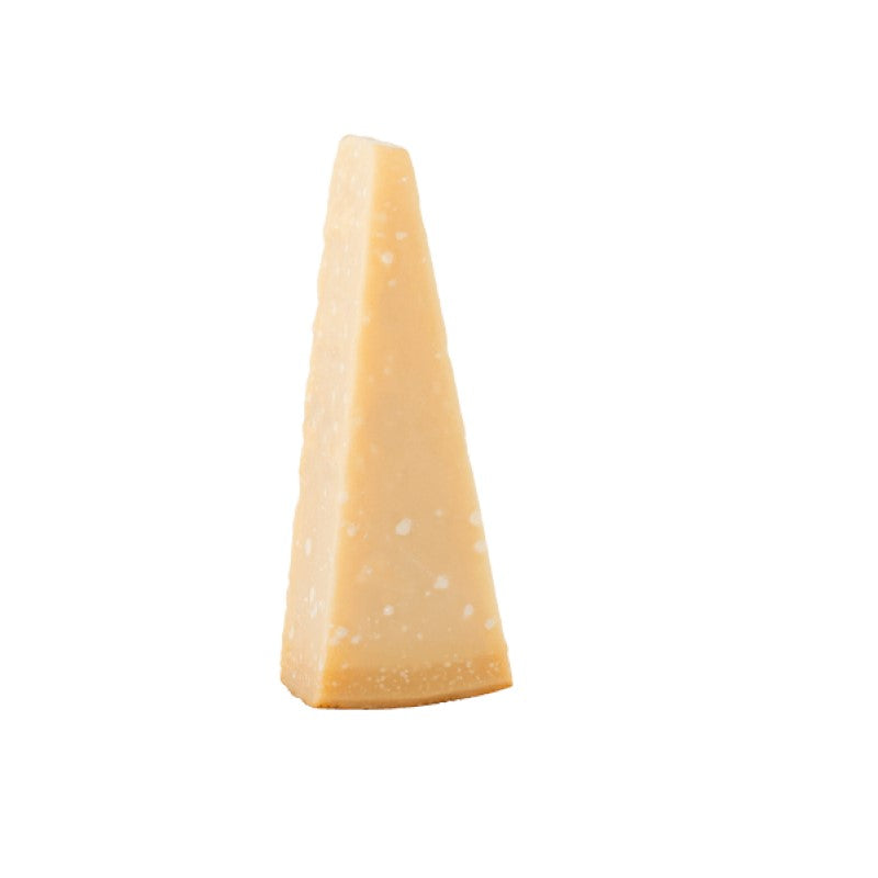 PARMIGIANO REGGIANO 12 MONTHS, WEDGE, VACUUM-PACKED